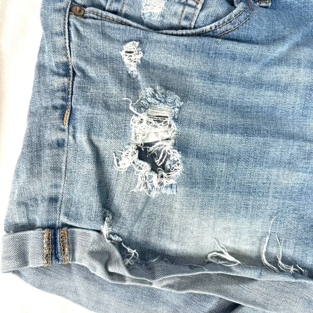 Aeropostale Y2K Low Rise Midi Distressed Blue Denim Summer Jean Shorts Size 12 - Picture 13 of 13
